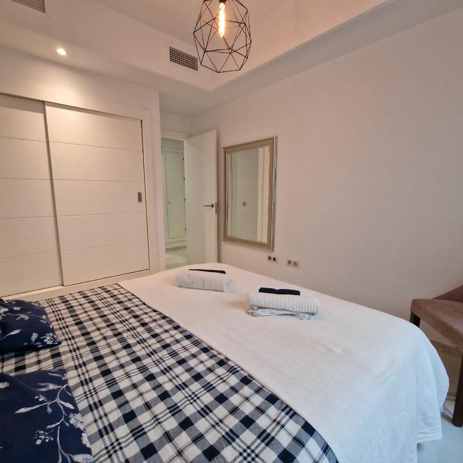 Casares Del Mar Luxury Apartment Malaga Bagian luar foto