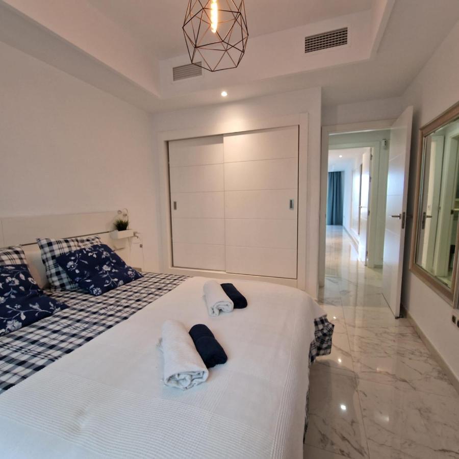 Casares Del Mar Luxury Apartment Malaga Bagian luar foto