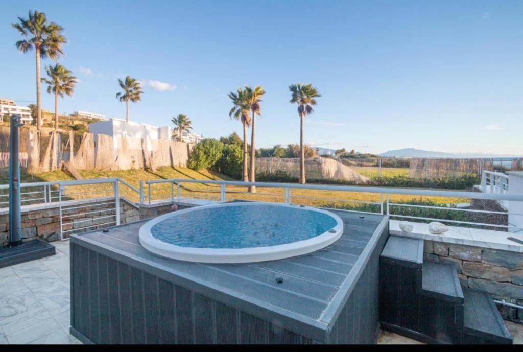 Casares Del Mar Luxury Apartment Malaga Bagian luar foto