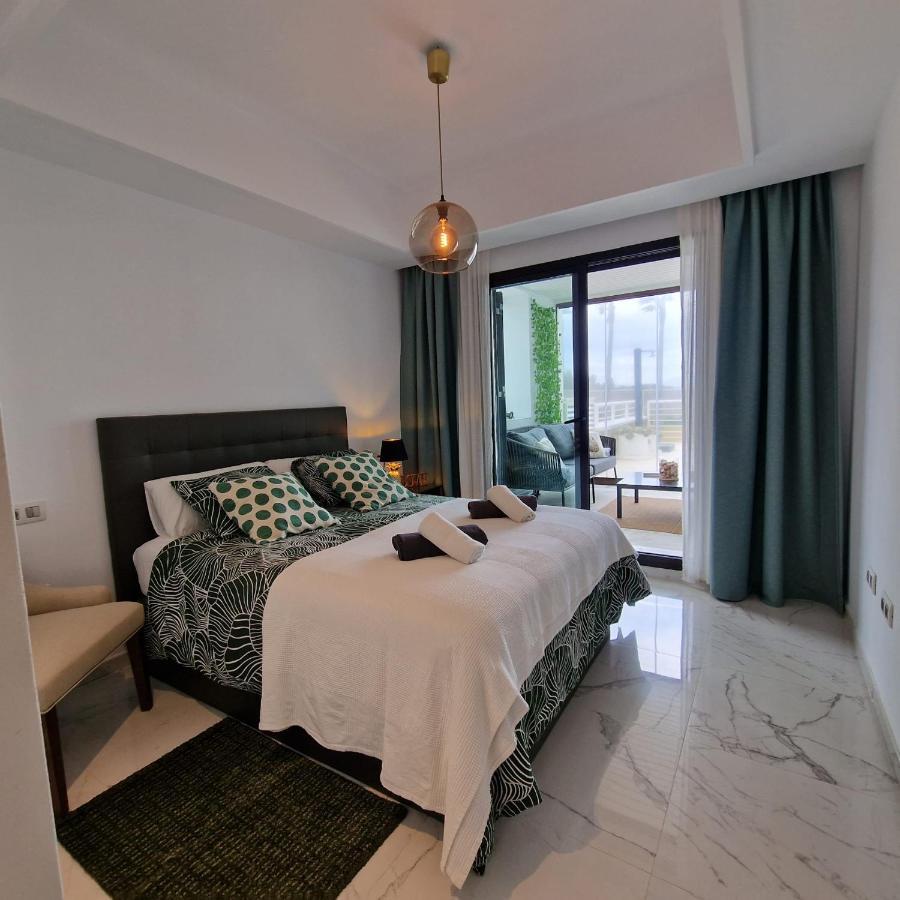 Casares Del Mar Luxury Apartment Malaga Bagian luar foto