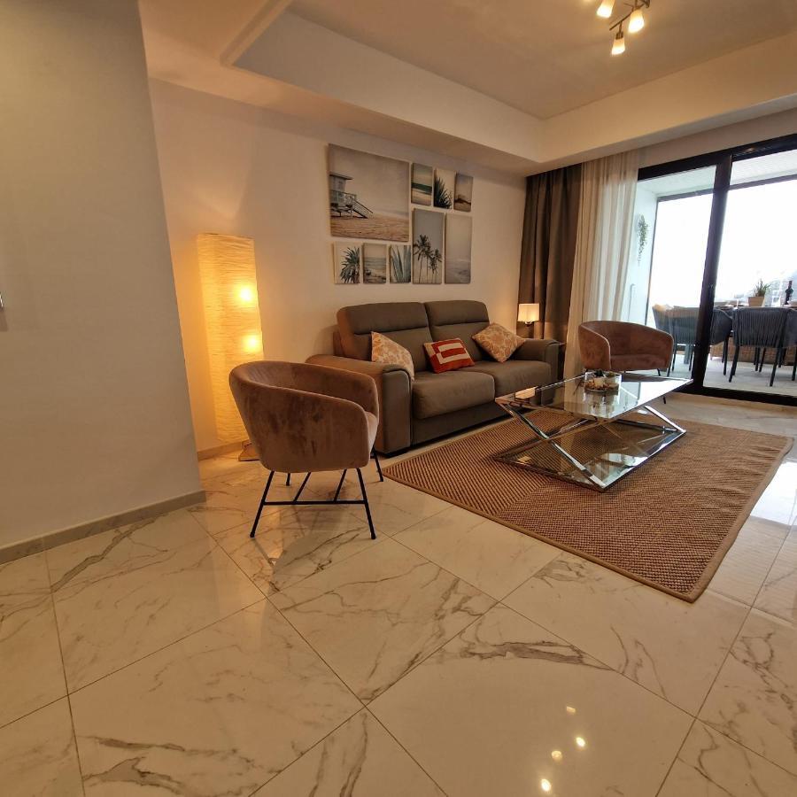 Casares Del Mar Luxury Apartment Malaga Bagian luar foto