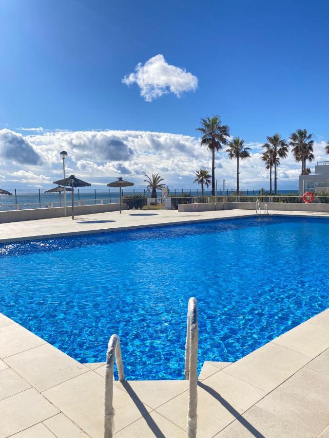 Casares Del Mar Luxury Apartment Malaga Bagian luar foto